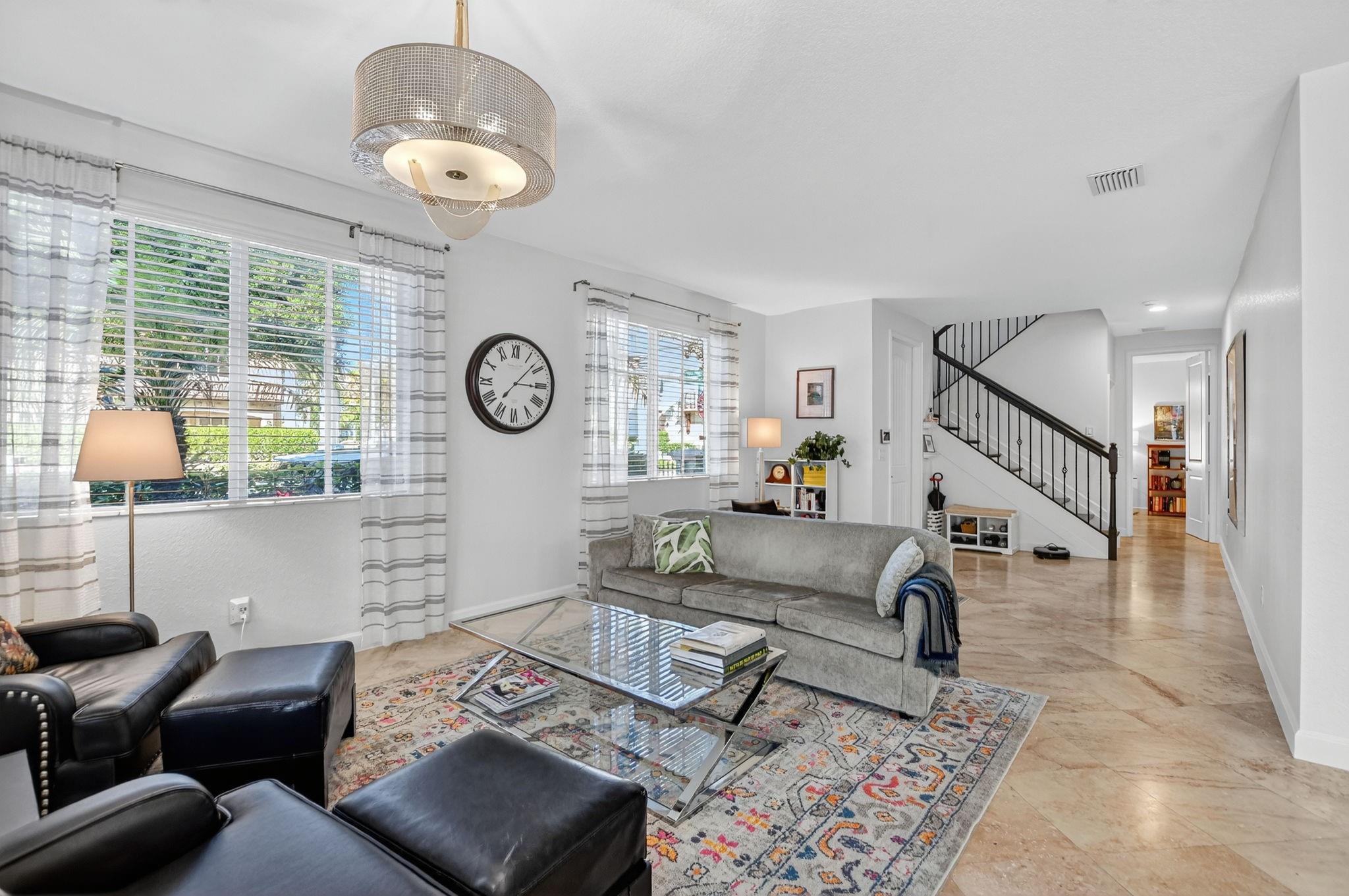 LIBRARY COMMONS - Residential