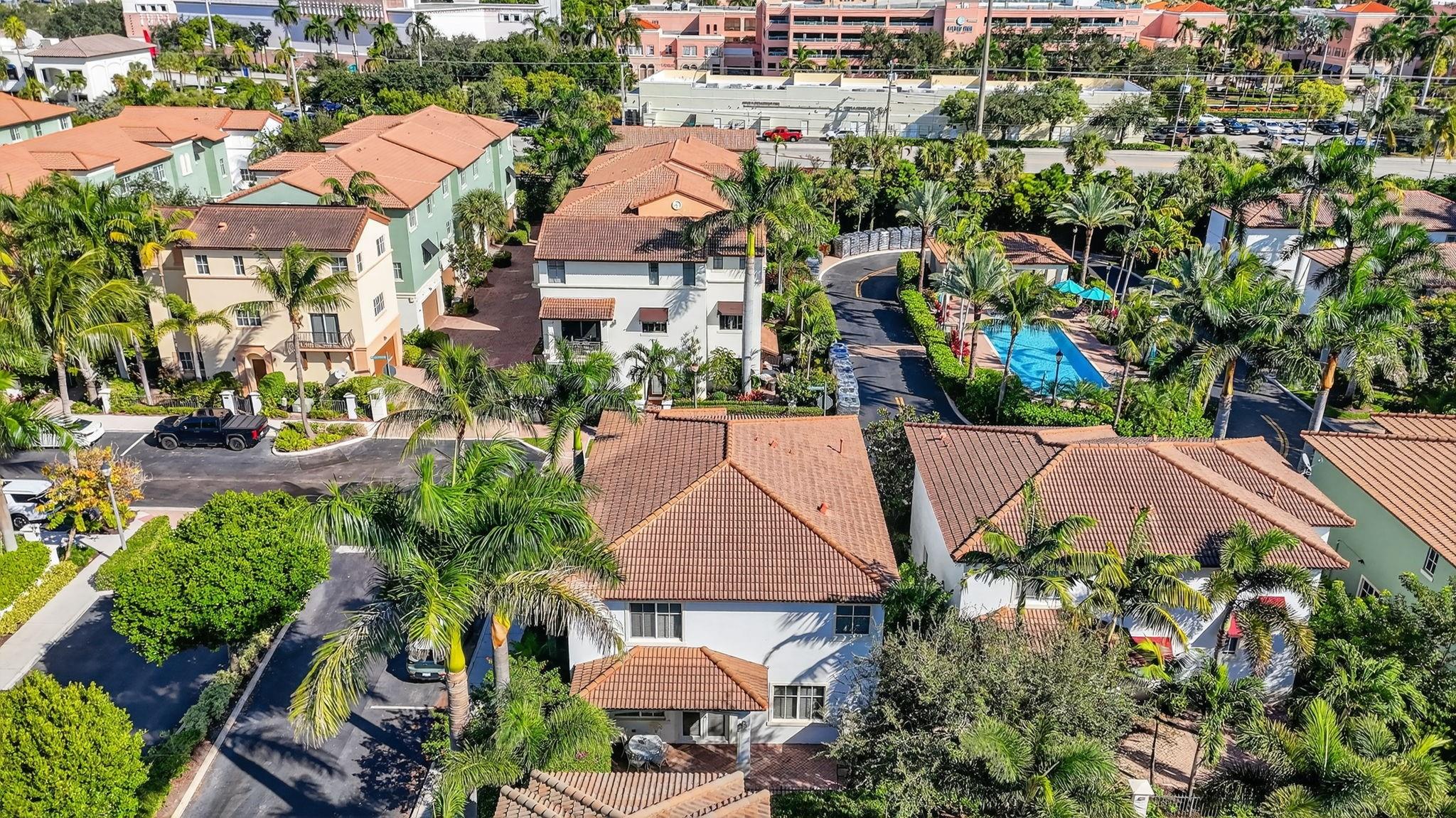 LIBRARY COMMONS - Residential