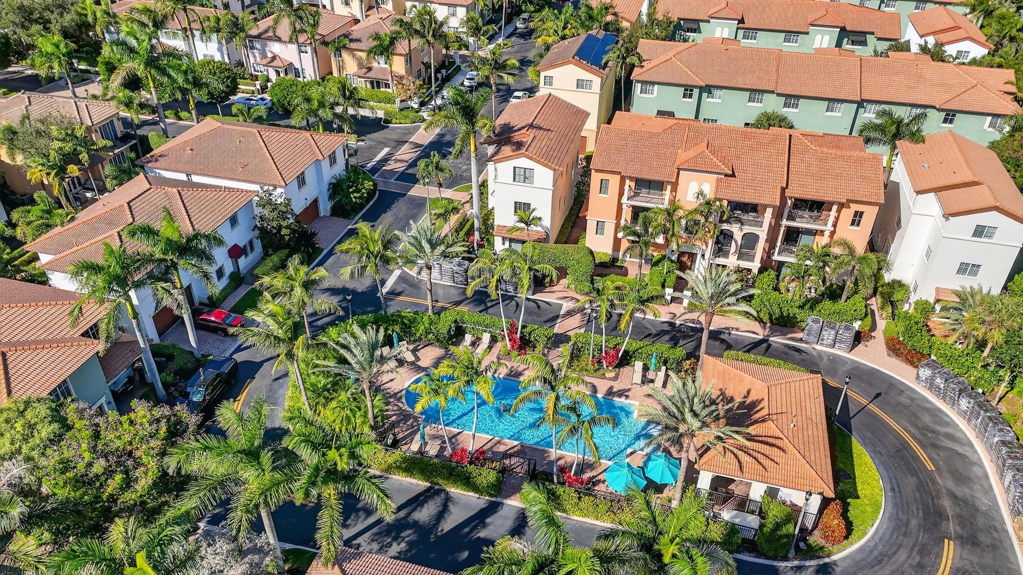 LIBRARY COMMONS - Residential