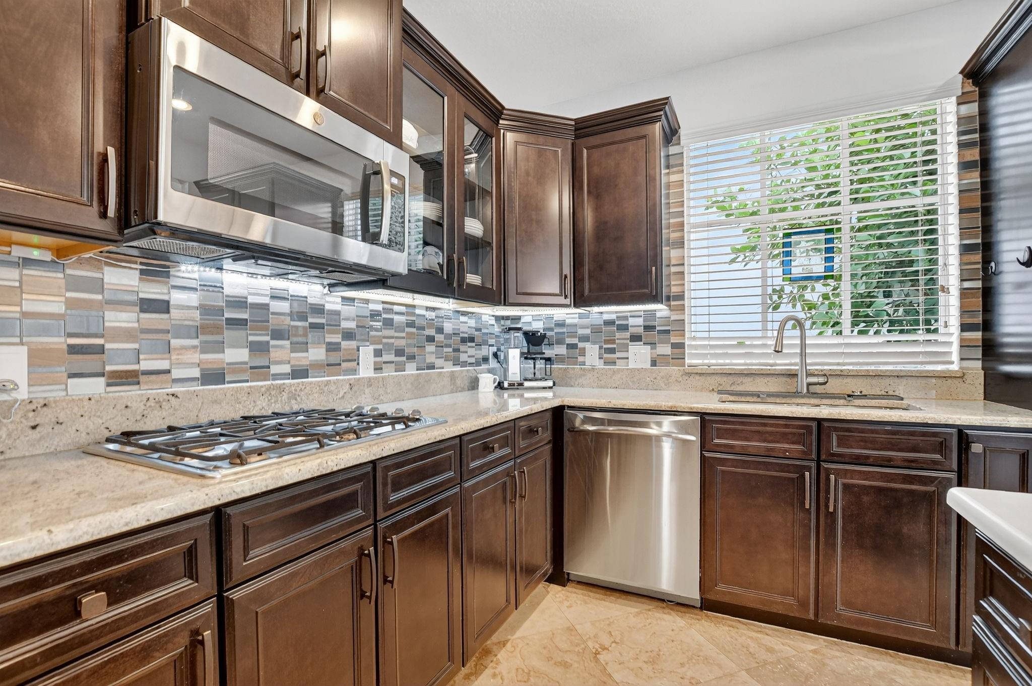 LIBRARY COMMONS - Residential