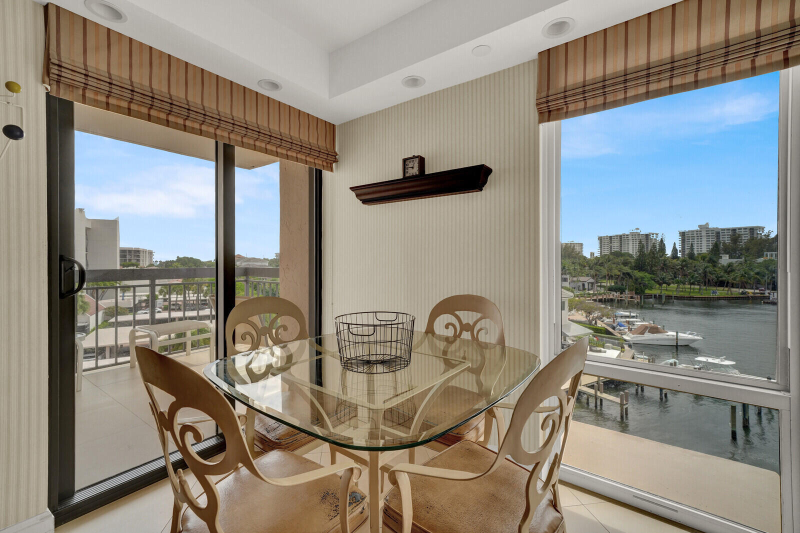 YACHT & RACQUET CLUB OF BOCA RATON CONDO - Residential