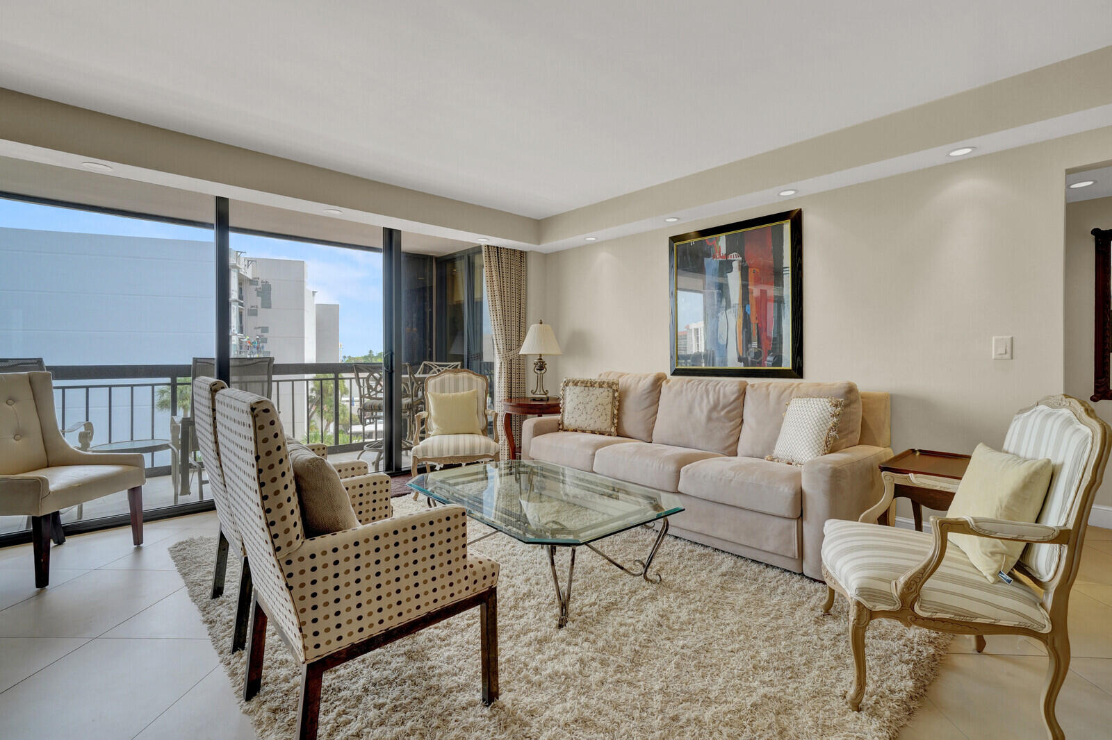 YACHT & RACQUET CLUB OF BOCA RATON CONDO - Residential