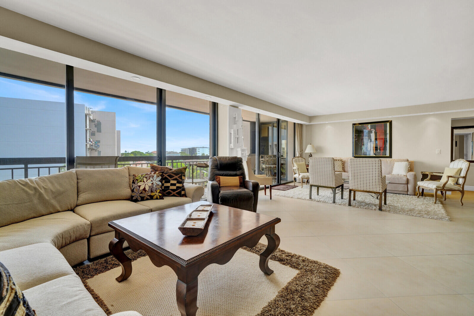 YACHT & RACQUET CLUB OF BOCA RATON CONDO - Residential