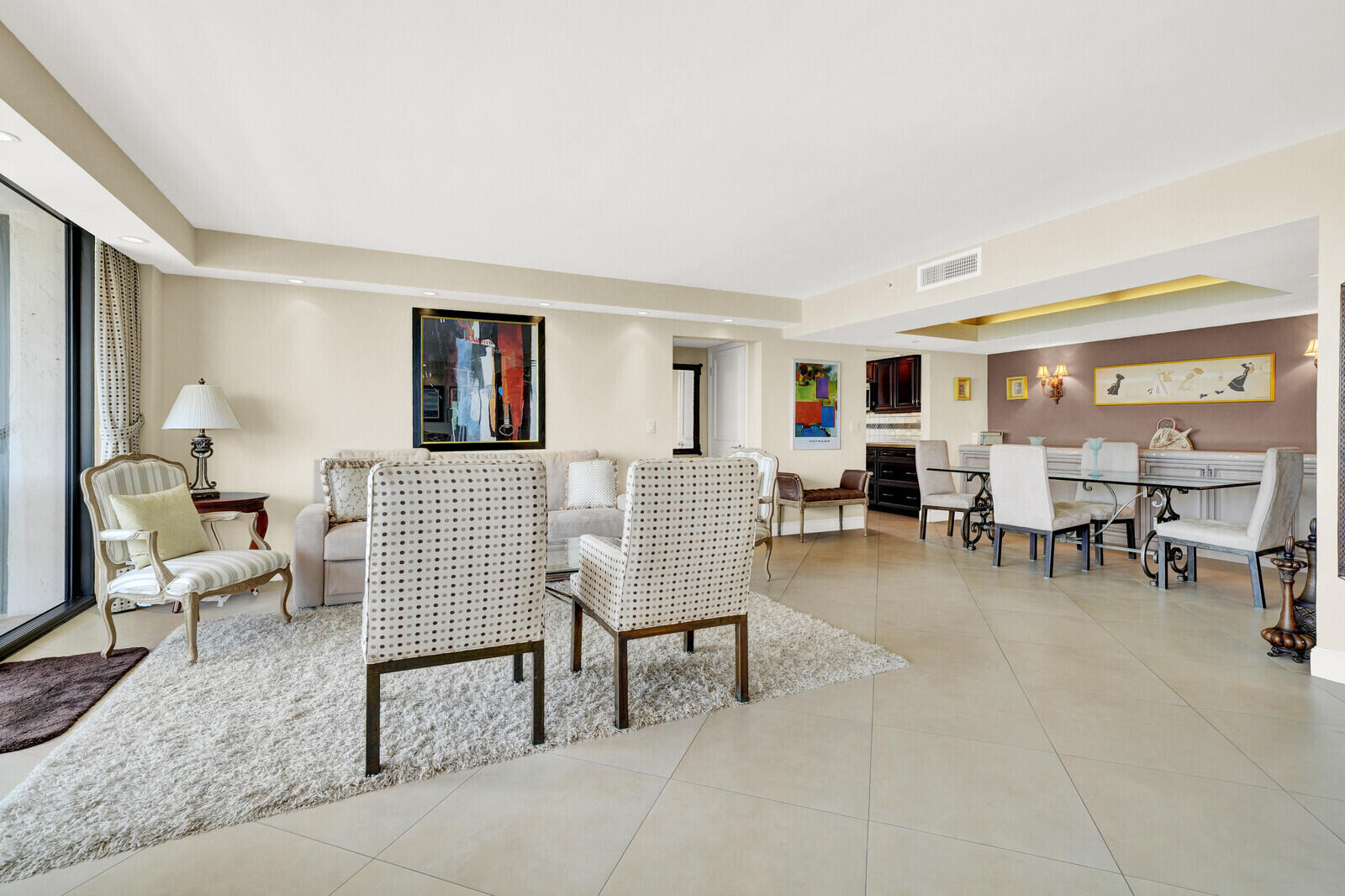 YACHT & RACQUET CLUB OF BOCA RATON CONDO - Residential