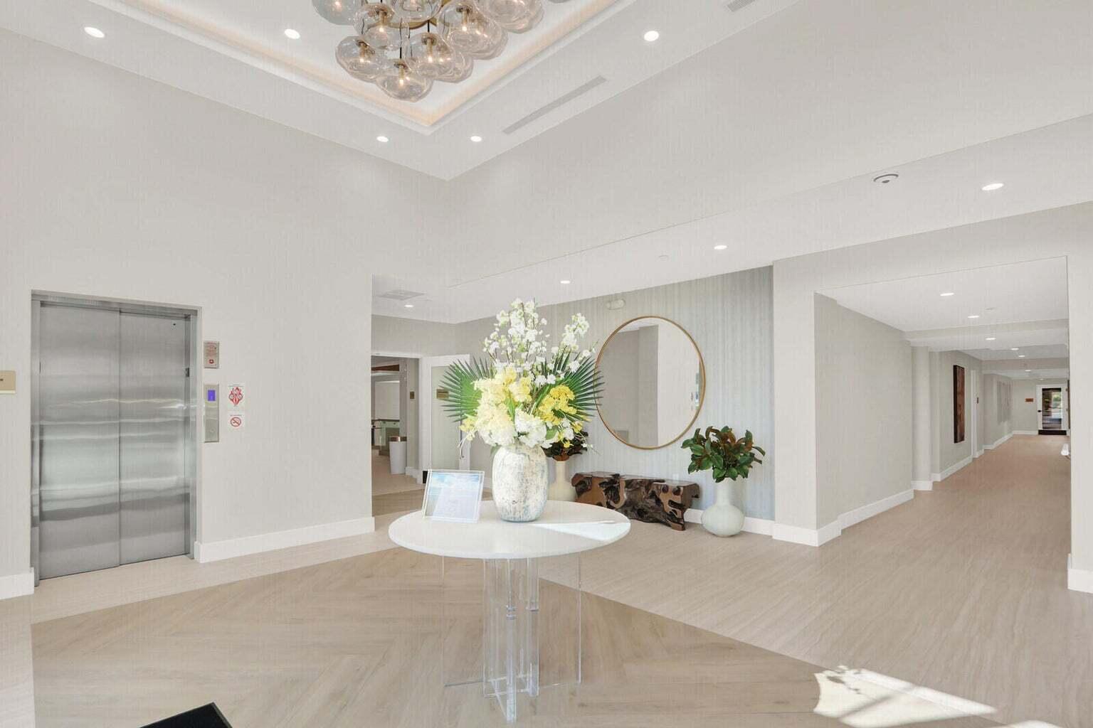 YACHT & RACQUET CLUB OF BOCA RATON CONDO - Residential