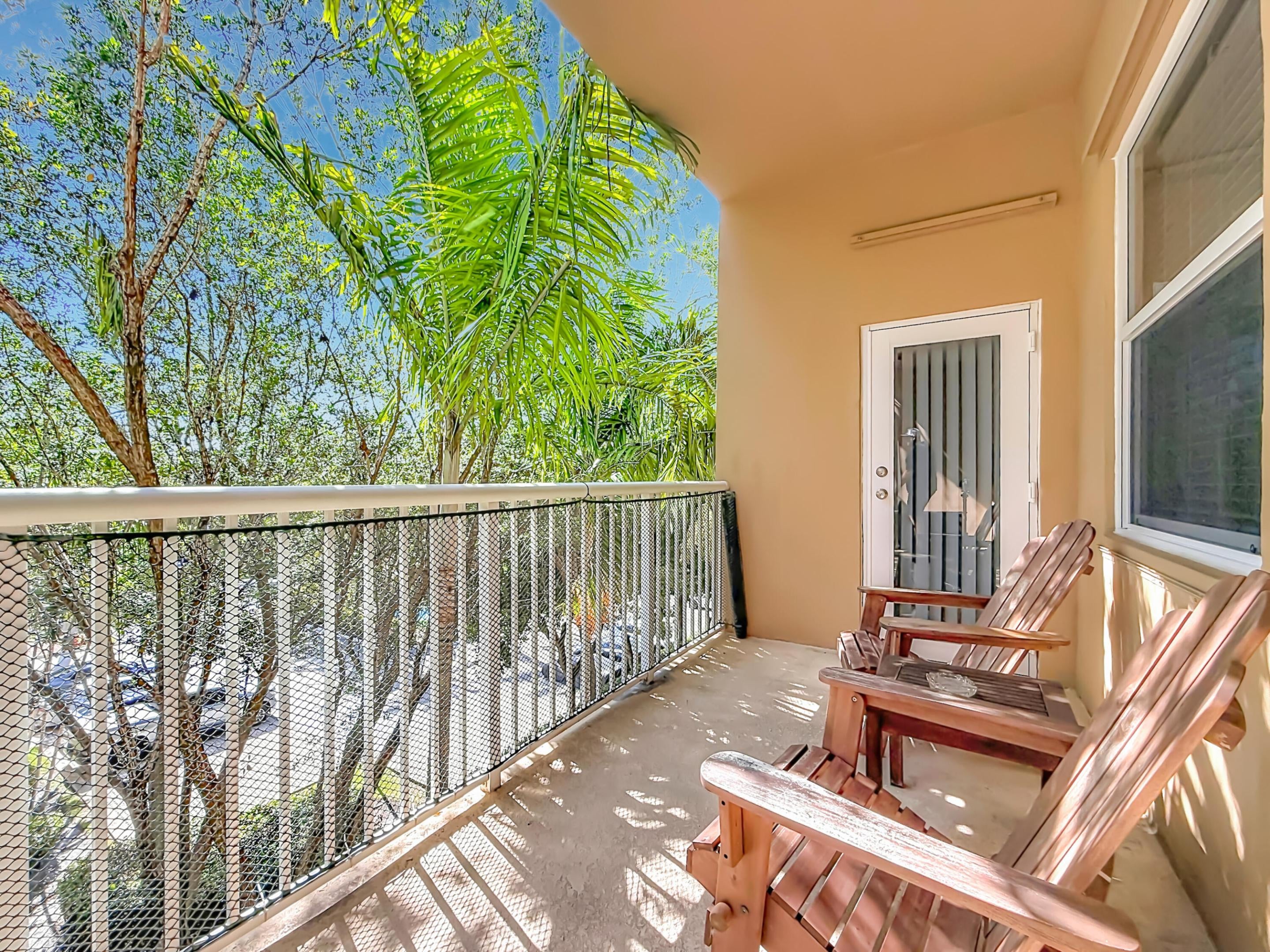519 E SHERIDAN Street 4042