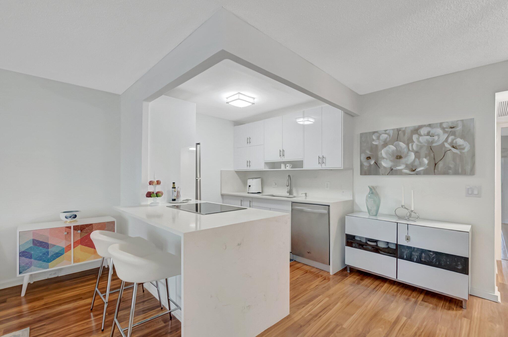 REXFORD AT CENTURY VILLAGE CONDO - Residential