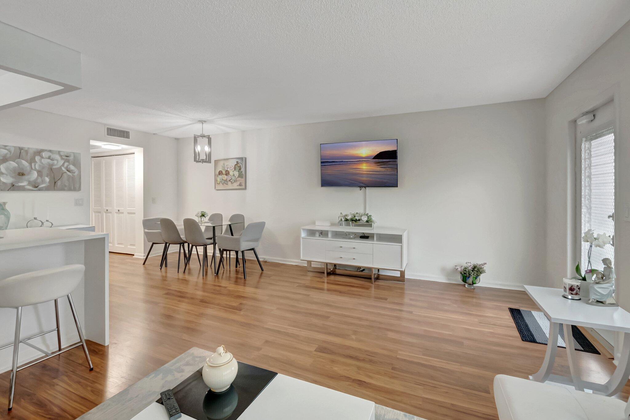 REXFORD AT CENTURY VILLAGE CONDO - Residential