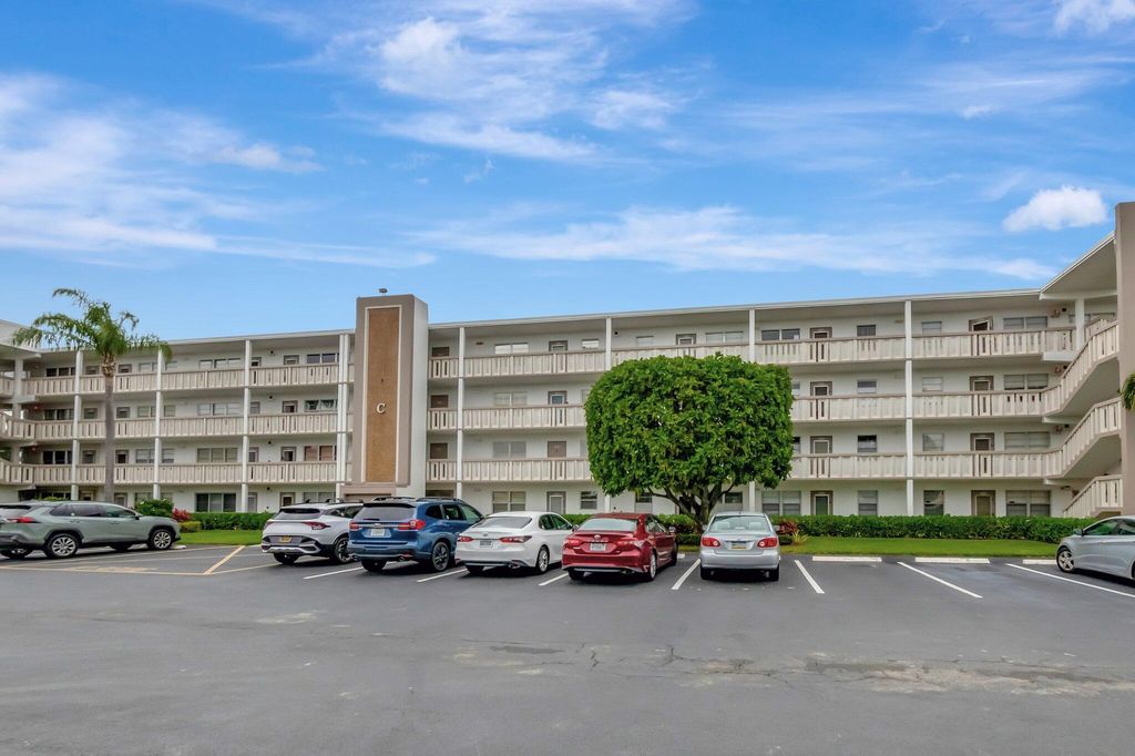 Photo of 1044 Rexford #C, Boca Raton, FL 33434 (MLS # R11169842)