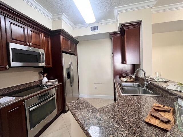 VIZCAYA LAKES CONDO - Residential Lease