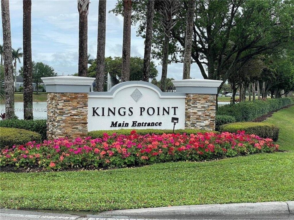 Photo of 318 N Seville #318, Delray Beach, FL 33446 (MLS # B26026934)