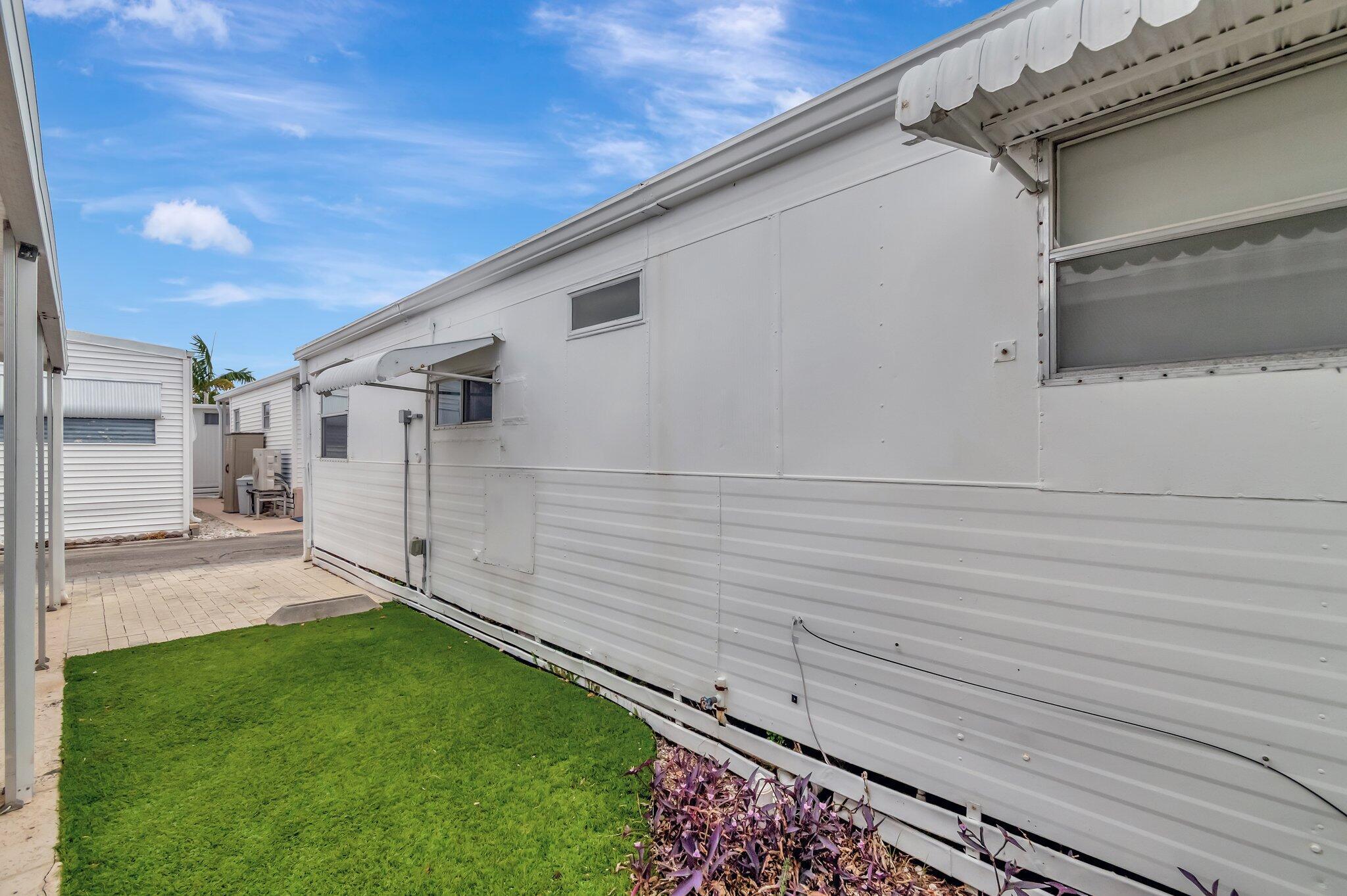 BRINY BREEZES INC - Residential