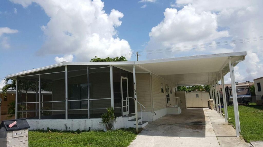 Photo of 11573 Venetian Avenue, Boca Raton, FL 33428 (MLS # R11140099)