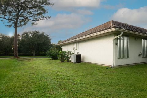 A home in Port St Lucie