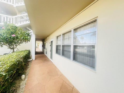 Tiny photo for 162 Grantham E, Deerfield Beach, FL 33442 (MLS # B26083058)
