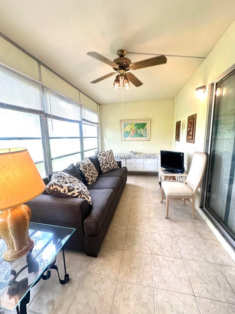 Tiny photo for 162 Grantham E, Deerfield Beach, FL 33442 (MLS # B26083058)