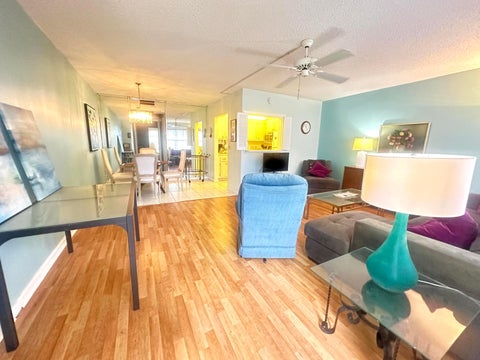 Tiny photo for 162 Grantham E, Deerfield Beach, FL 33442 (MLS # B26083058)