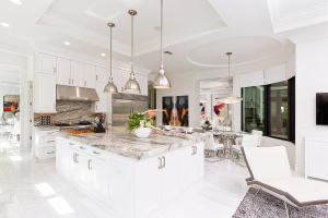 ROYAL PALM YACHT & COUNTR - Residential