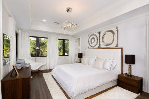 ROYAL PALM YACHT & COUNTR - Residential