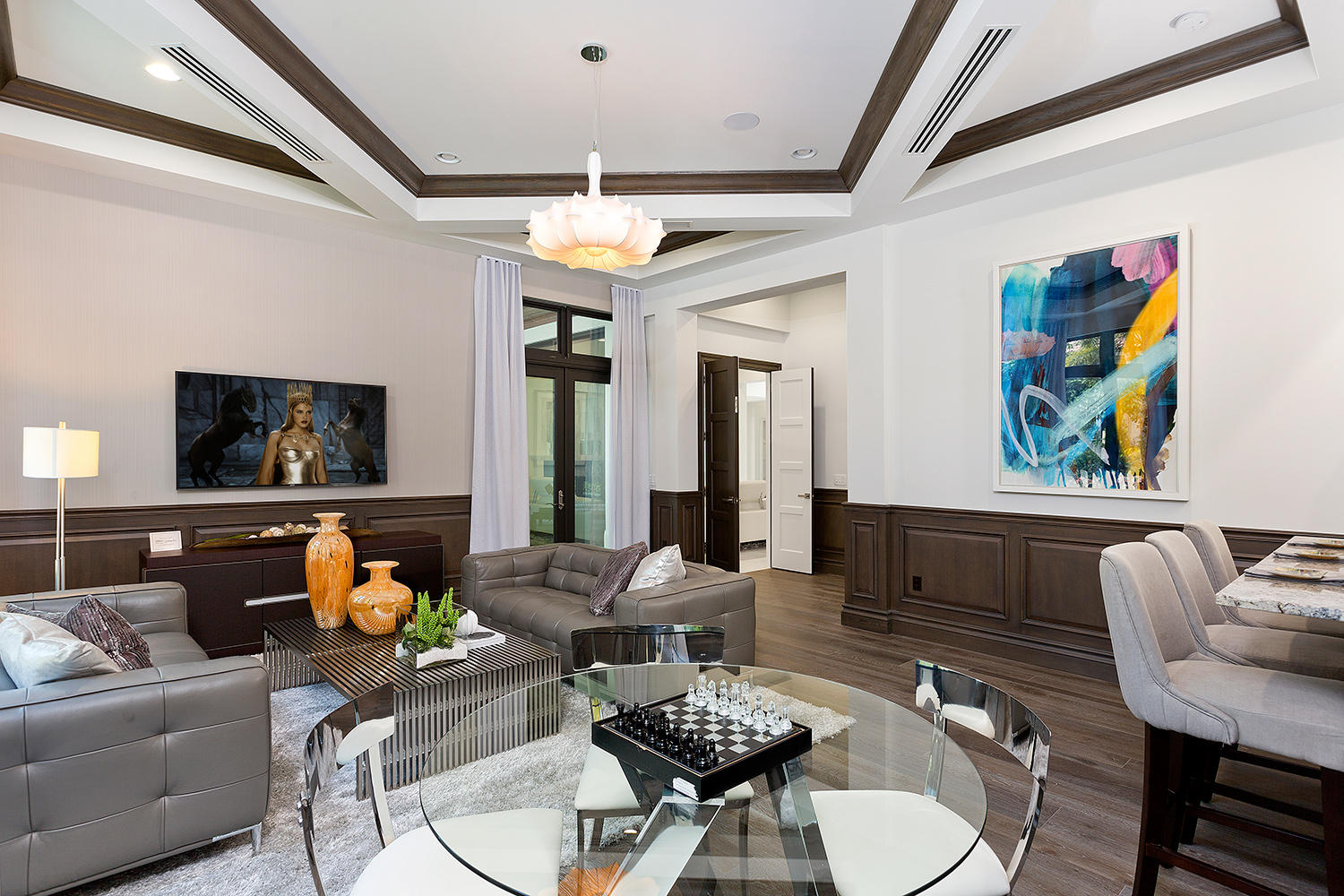 ROYAL PALM YACHT & COUNTRY CLUB - Residential