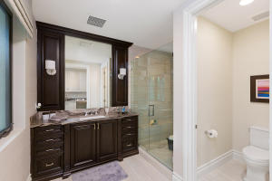 ROYAL PALM YACHT & COUNTR - Residential