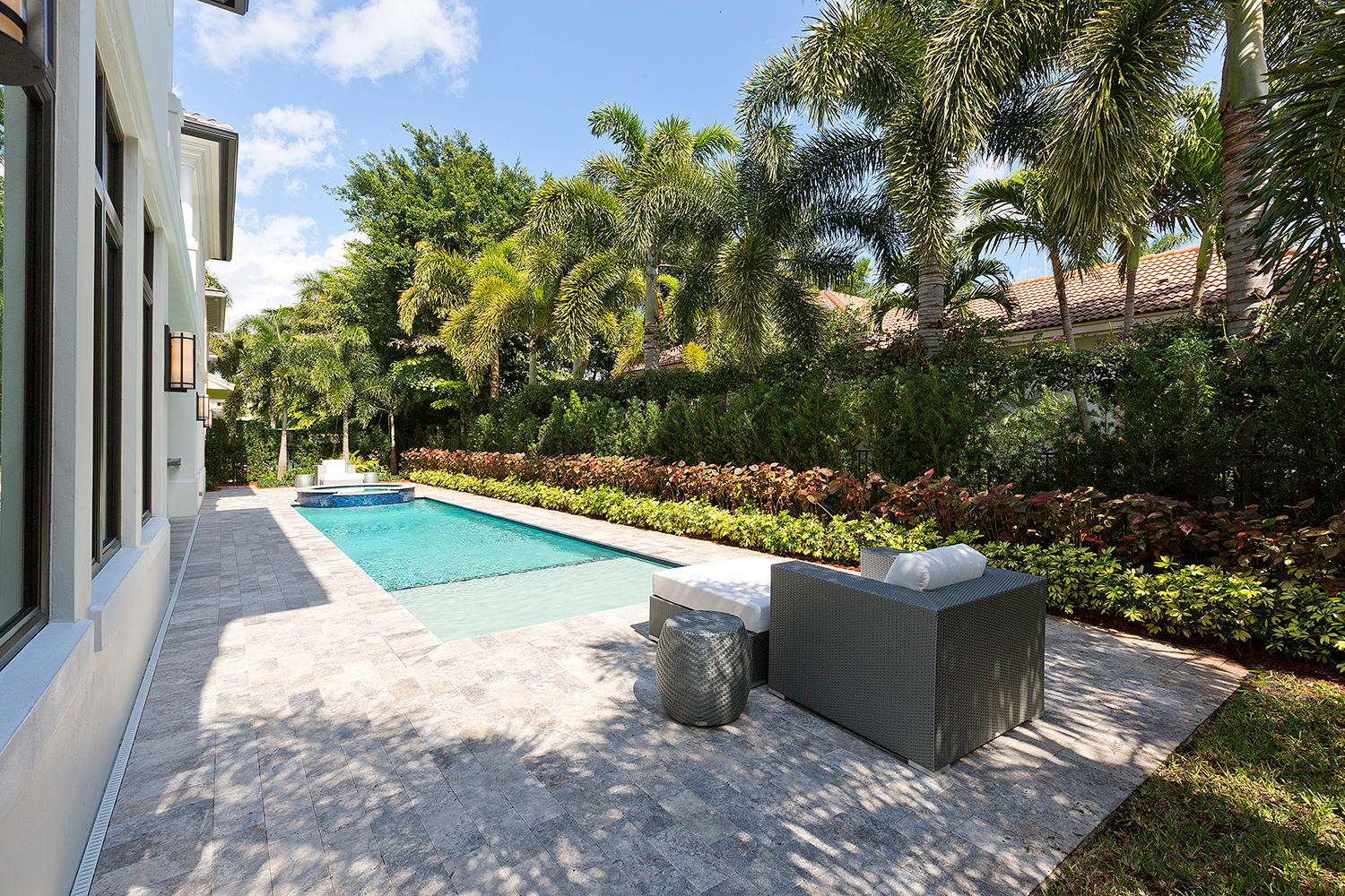 ROYAL PALM YACHT & COUNTRY CLUB - Residential