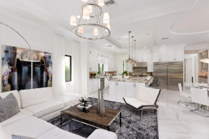 ROYAL PALM YACHT & COUNTR - Residential