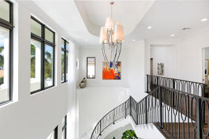 ROYAL PALM YACHT & COUNTR - Residential