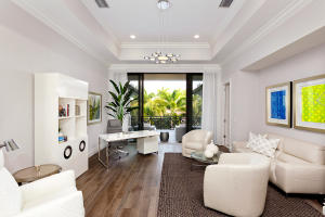 ROYAL PALM YACHT & COUNTR - Residential