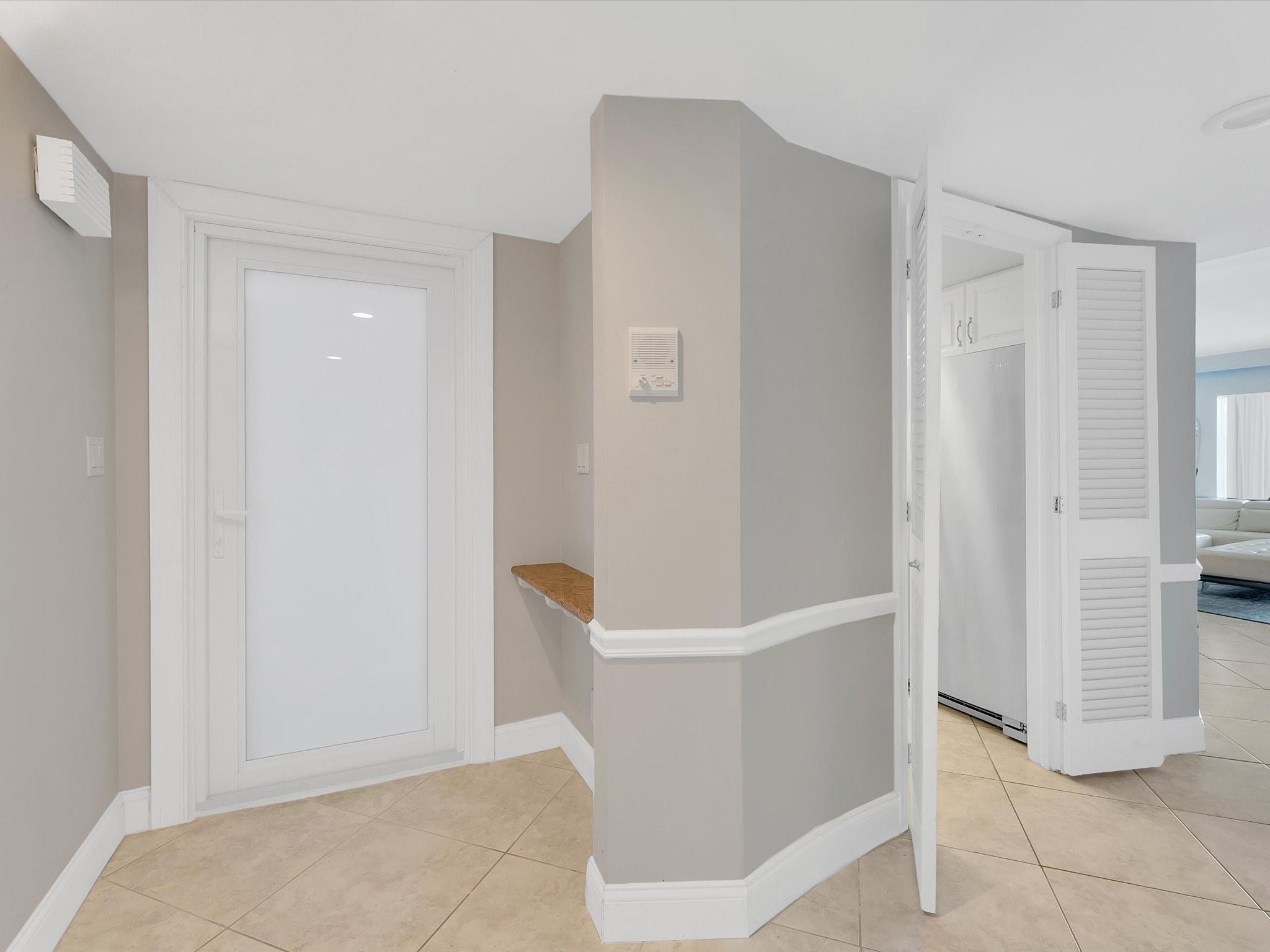 3050 NE 47th Ct 204