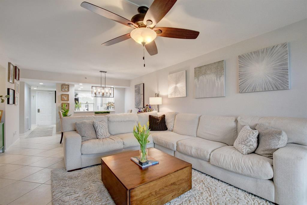 CLUB ROYALE CONDO - Residential