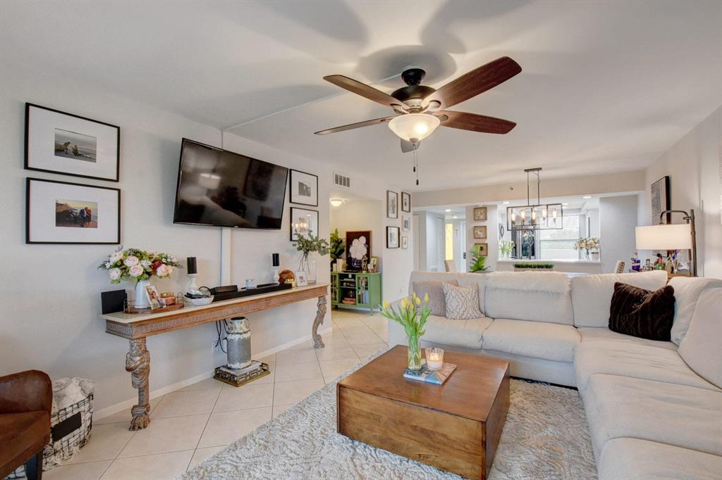 CLUB ROYALE CONDO - Residential