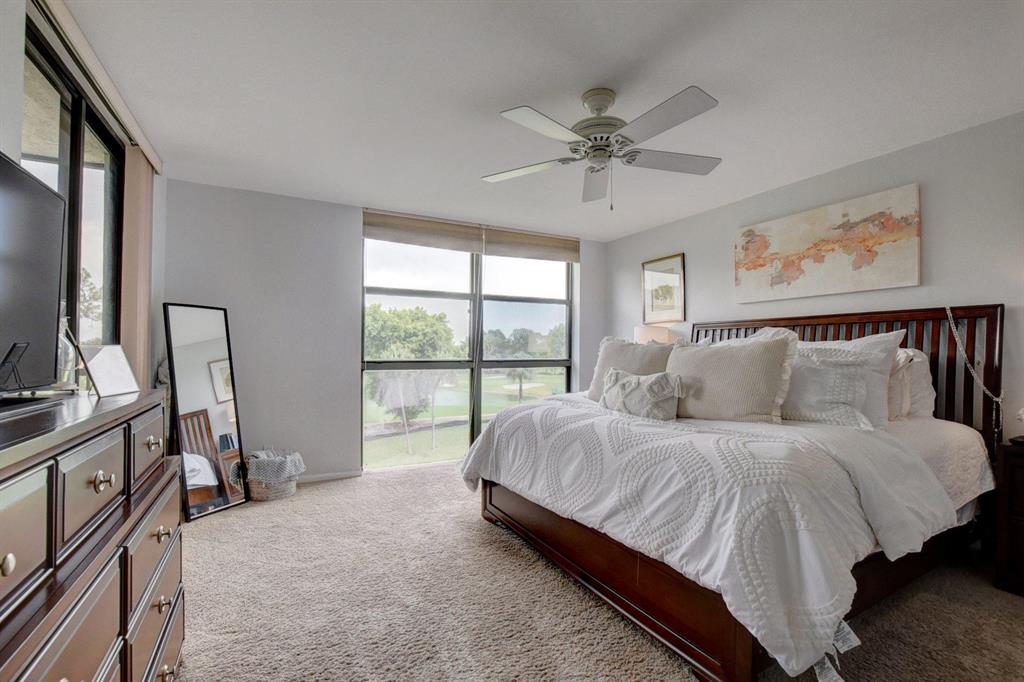 CLUB ROYALE CONDO - Residential