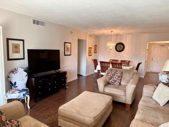 3250 N Palm Aire Dr 709