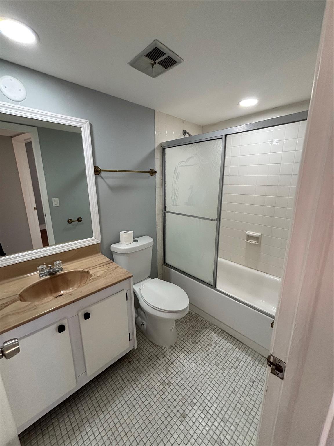 Bermuda Club One Condo - Residential Lease