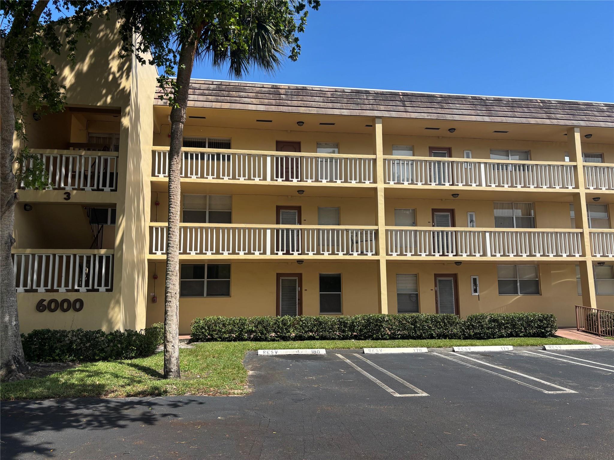Bermuda Club One Condo - Residential Lease
