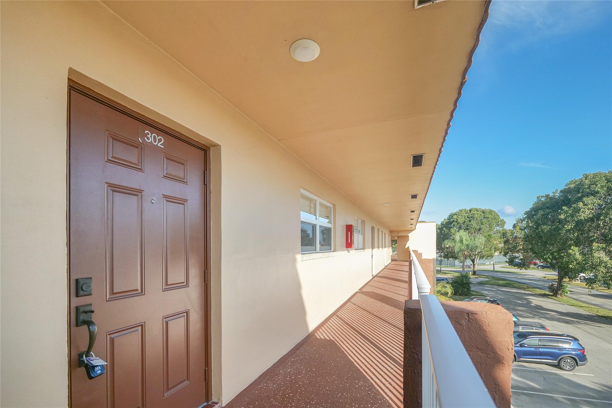 Sunrise Lakes - Residential