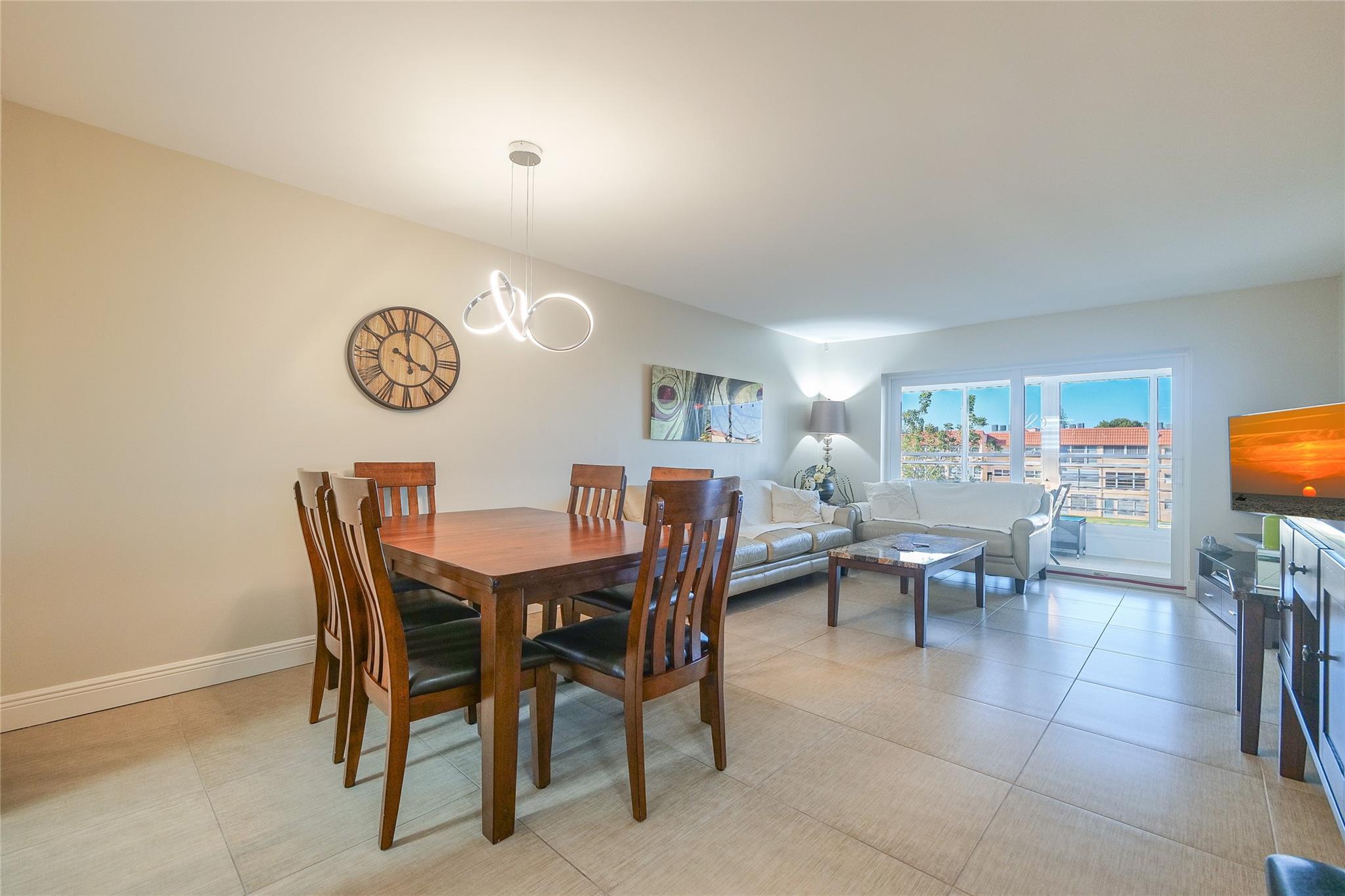 Sunrise Lakes - Residential