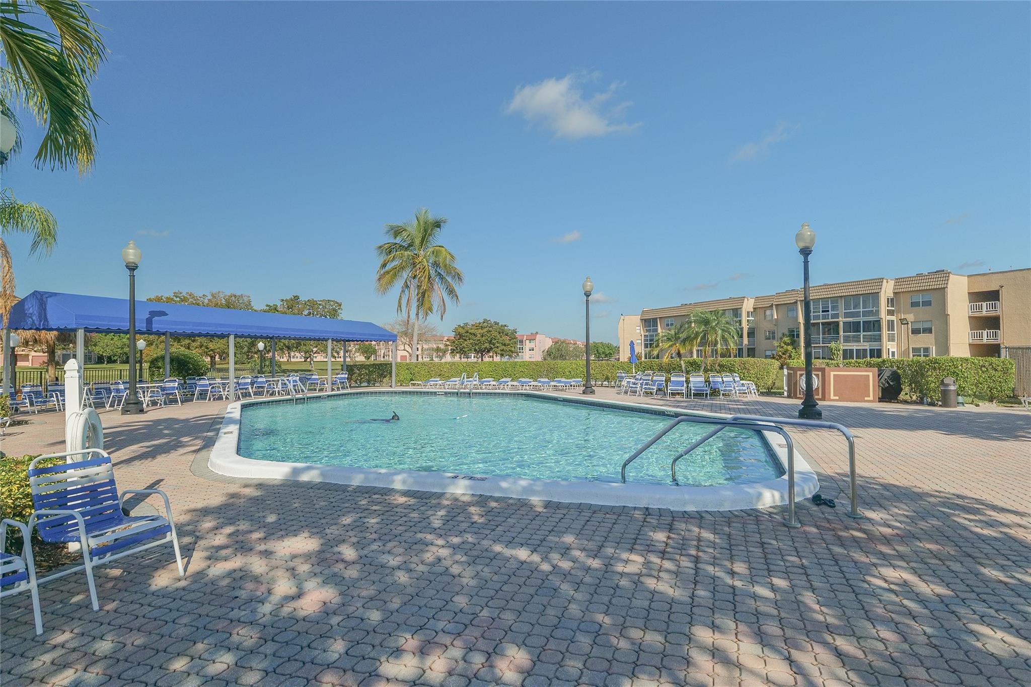 Sunrise Lakes - Residential