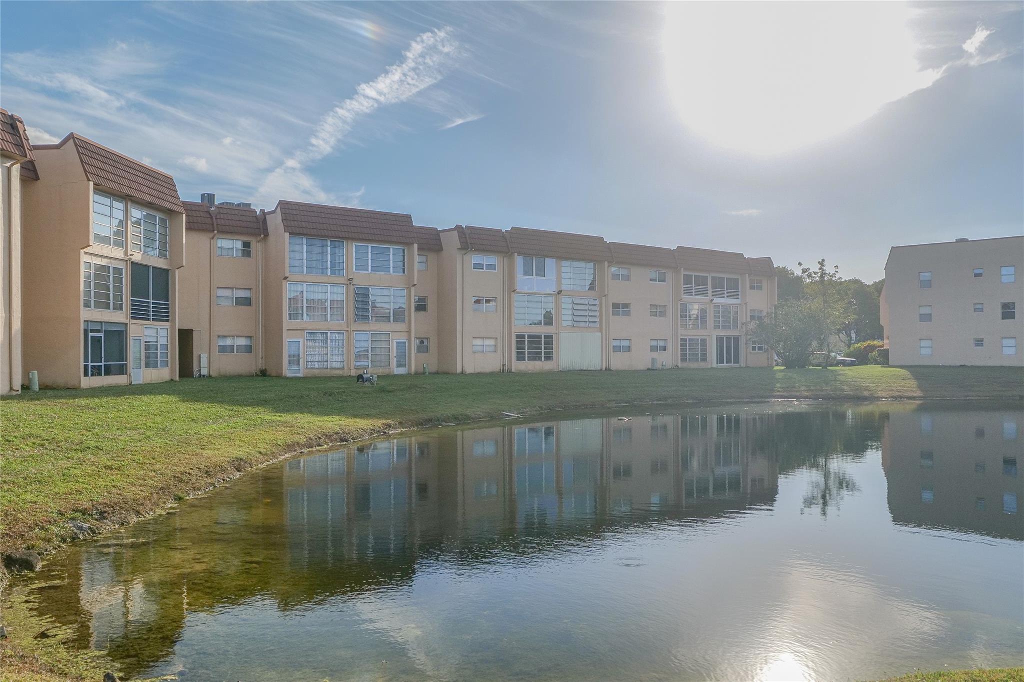 Sunrise Lakes - Residential