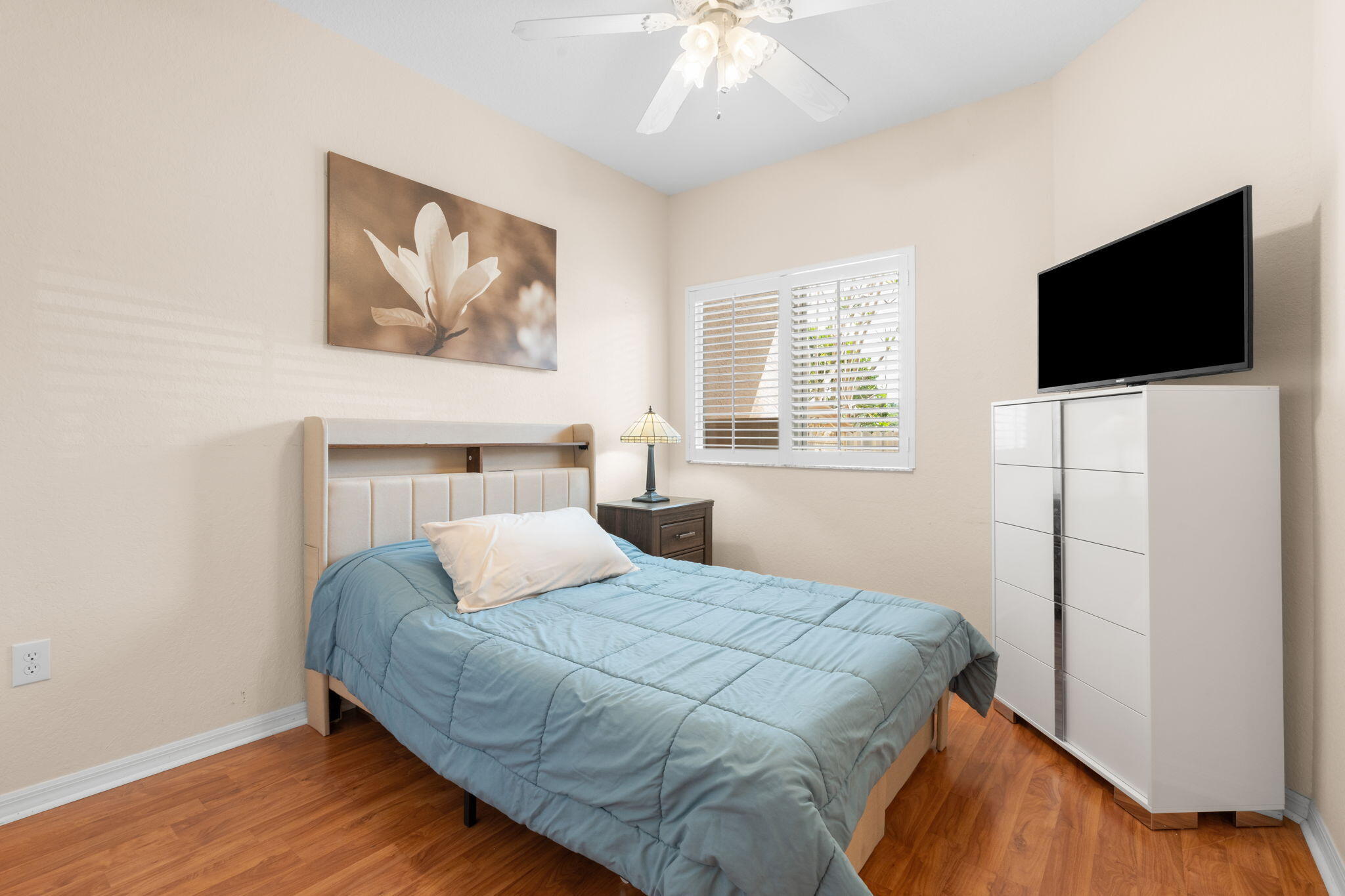 YARDLEY CONDOMINIUM C - Residential