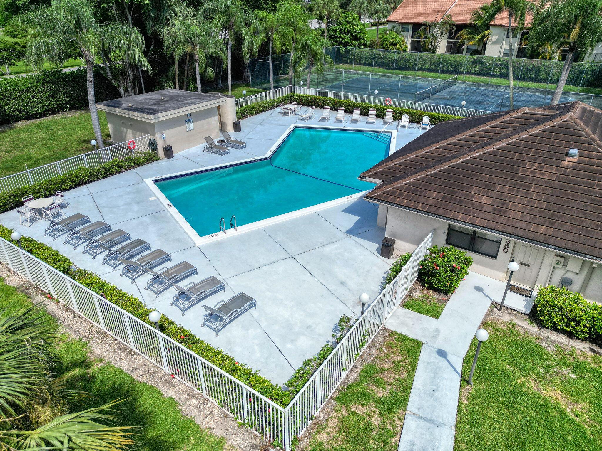 WINDSONG AT BOCA DEL MAR - Residential