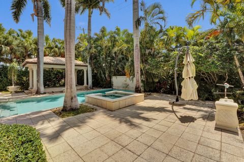 Tiny photo for 1212 E Lake Drive, Fort Lauderdale, FL 33316 (MLS # B26029395)