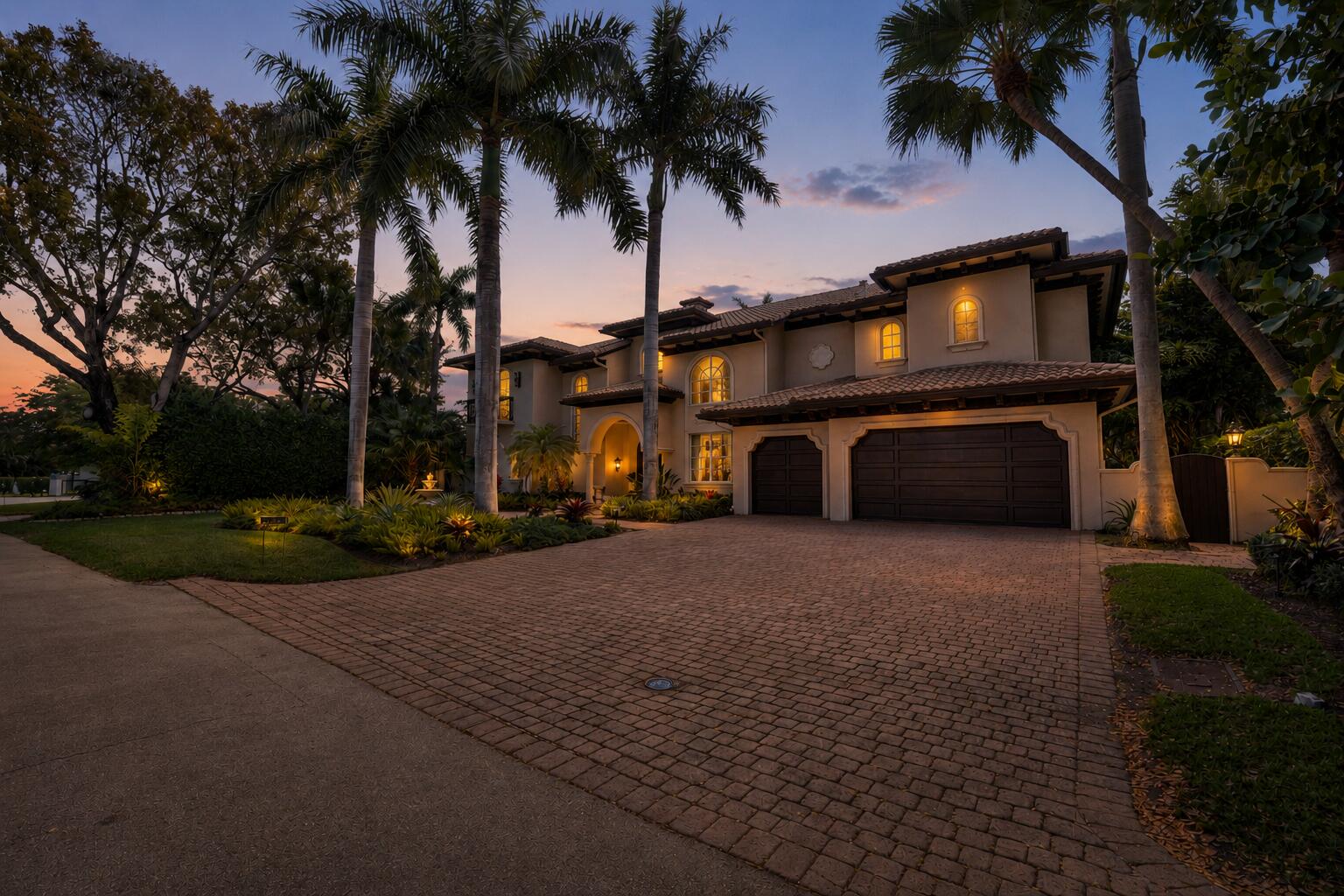 1212 E Lake Drive