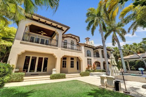 Tiny photo for 1212 E Lake Drive, Fort Lauderdale, FL 33316 (MLS # B26029395)