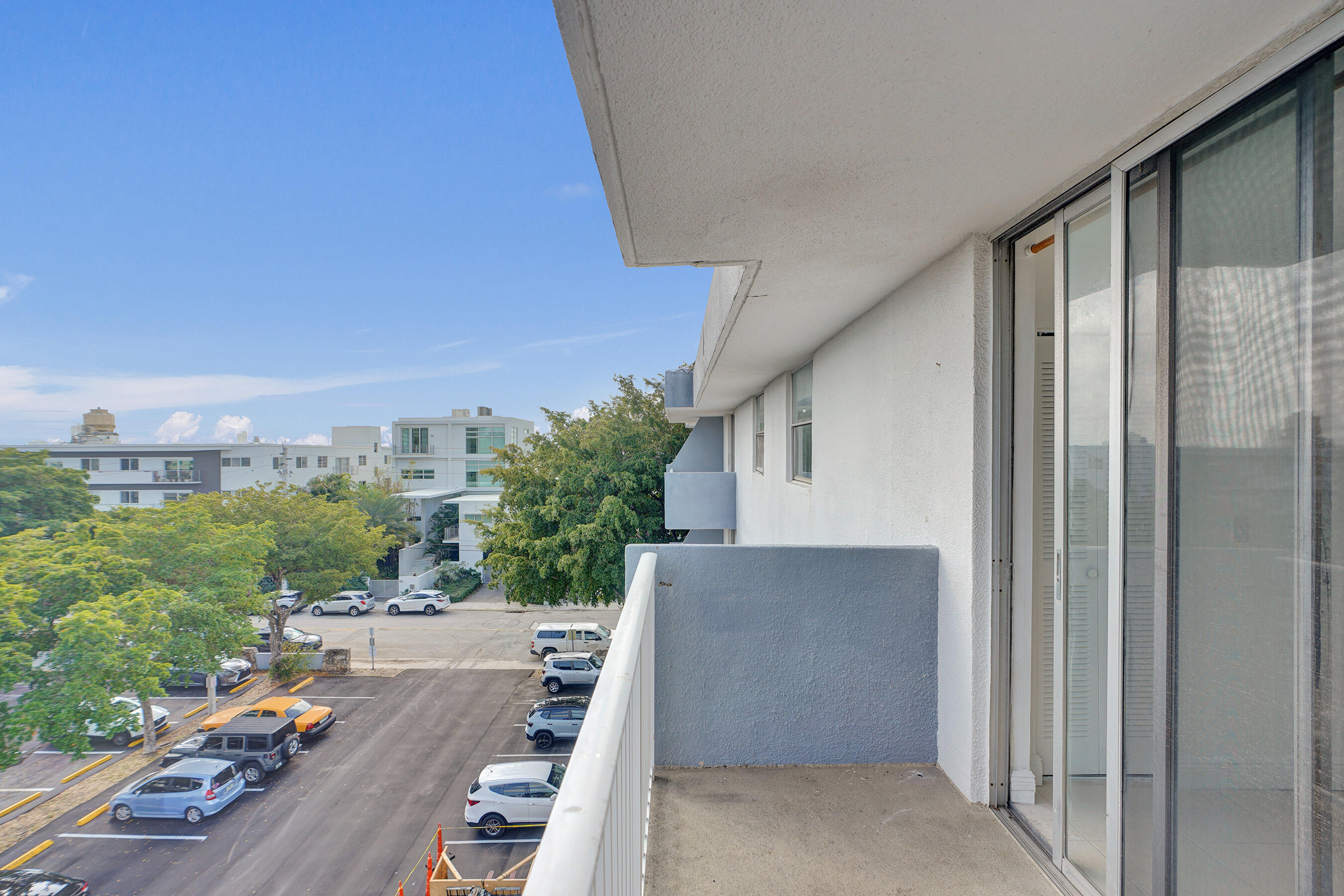 NORTH BAY VILLAS CONDO - Residential Lease