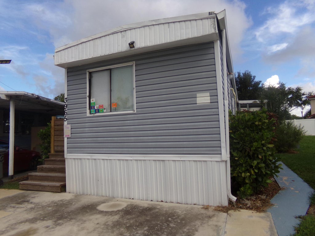 Photo of 3965 Sheraton Circle, Boynton Beach, FL 33436 (MLS # B26075364)