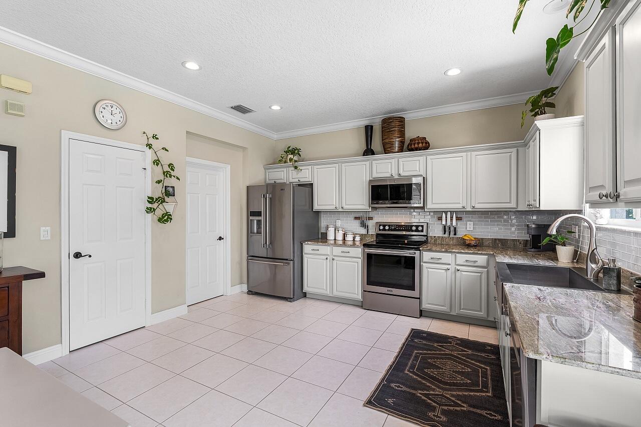 OAK CHASE PHASE III SUBDIVISION - Residential