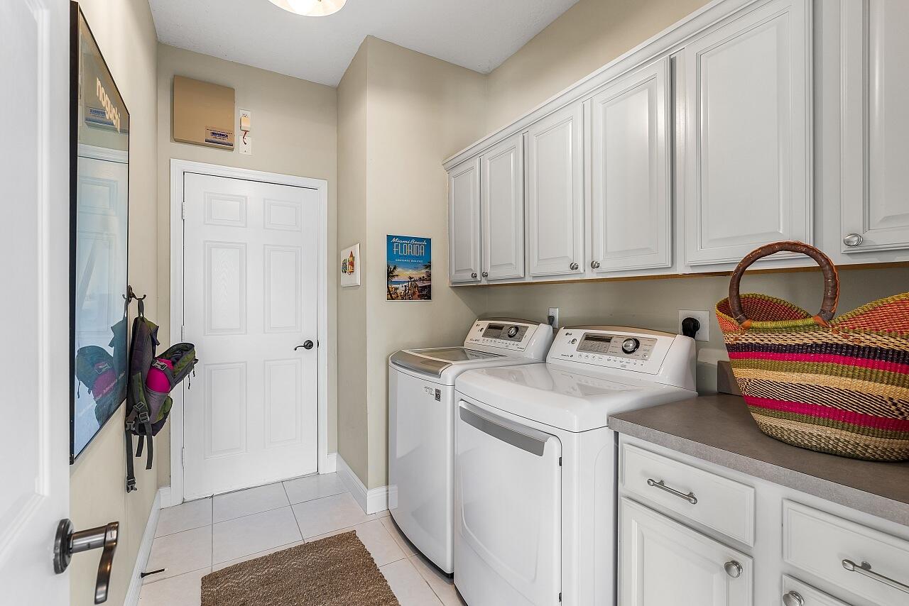 OAK CHASE PHASE III SUBDIVISION - Residential