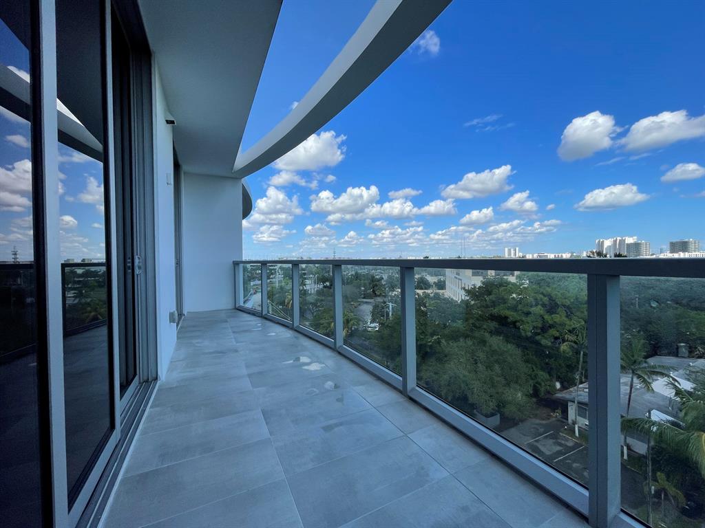 THE HIGHLANDS CONDO - Residential Lease